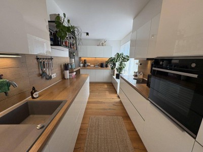 Premstätten - Exklusives, Penthouse mit traumhafter uneinsichtiger 92 m² Terrasse und zwei überdachten Stellplätzen!