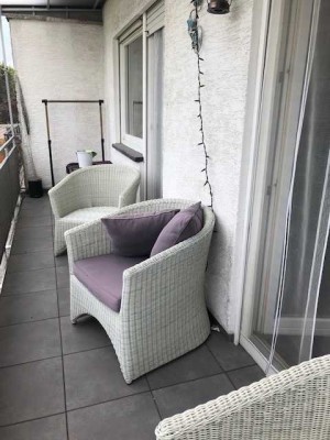 3 ZKB gr. Balkon in einem ruhigen 3 FH - bitte bis 02.8 keine weiteren Anfragen stellen