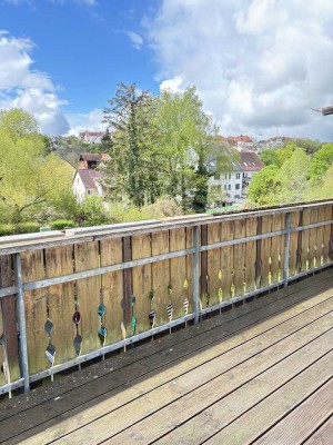 Unten Arbeiten und oben Wohnen - Wohnhaus mit Wohnung und Gewerbeeinheit in zentraler Lage