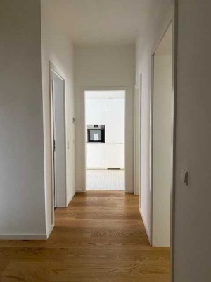 modernisierte 2-Zimmer-EG-Wohnung