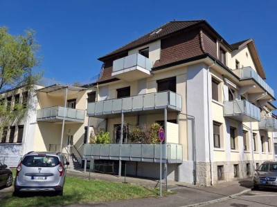 Aussergewöhnliche und zentral gelegene 3-Zimmer Wohnung in Bühl
