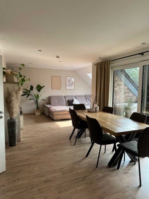 4-Zimmer-Haus-in-Haus-Wohnung in Rommerskirchen