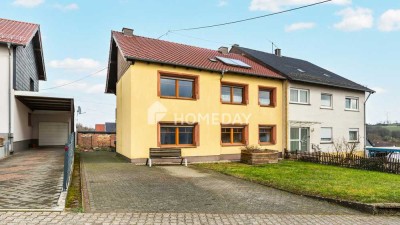 Mehrgenerationenhaus mit Sauna und gemütlicher Grillhütte für Entspannung und Geselligkeit