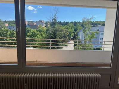 Hochwertige, helle 3 Zimmerwohnung in Oberursel/Oberstedten