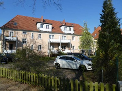 Uenglinger Str.49 - 2-Raum Wohnung Erdgeschoss mit Balkon in Stendal