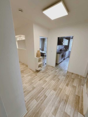 3 Zimmer Whg für WG Neugründung | 90m² | möbliert | inkl. Strom & Internet | Mit TG Stellplatz