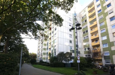 Das Leben genießen! Einziehen und Wohlfühlen! Großzügige Wohnung mit Sonnenbalkon!