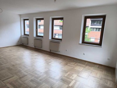 2-Zimmer Wohnung mit Burgblick