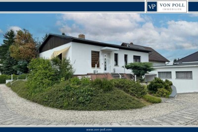 Einfamilienhaus mit großer Terrasse, großem Keller, PV-Anlage und Doppelcarport in ruhiger Lage
