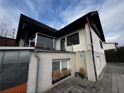 Wohnung mit gehobener Innenausstattung,