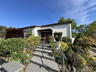 Schöner Bungalow in TOP-Lage mit viel Potenzial