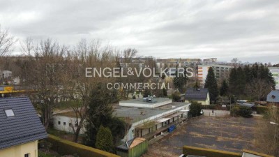Gewerbeobjekt mit großem Grundstück