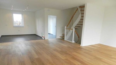 Familienfreundliche Doppelhaushälfte mit feinster Ausstattung!