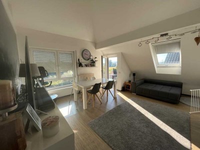 Charmante 4,5-Raum-Maisonette-Wohnung mit Balkon und EBK