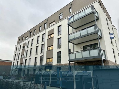 FRIEDERICH: Moderne 3-Zimmer-Wohnung mit Balkon, Tiefgaragenstellplatz und Aufzug