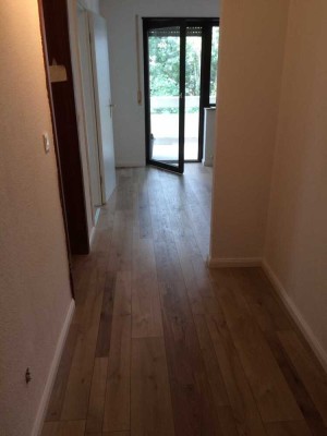 sanierte 2-Zimmer-Wohnung mit Balkon, EBK+TG in Weinheim