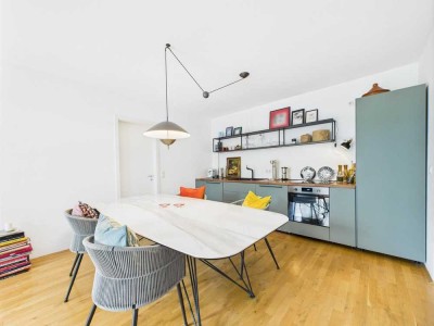 Traumhafte Altbau-Terrassenwohnung im Herzen Neuhausens