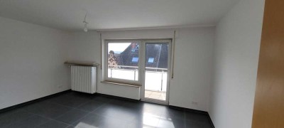 Renovierte 3 Zimmerwohnung mit Balkon in KL-Innenstadt/ Nähe Pfalzgalerie