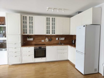1500 € - 103 m² - 4.0 Zi.
