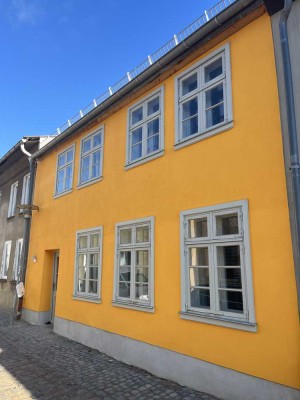 Erstbezug nach Sanierung: Freundliches 6-Raum-Haus mit gehobener Innenausstattung in Bützow