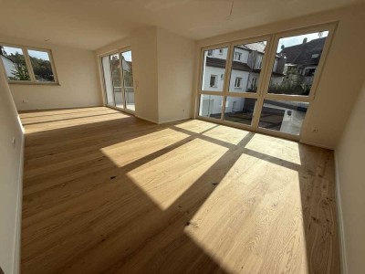 ** Wohnen im Herzen Böblingens: Exklusive 2-Zimmer-Maisonette • Erstbezug •  80,3 m² NEUBAU **