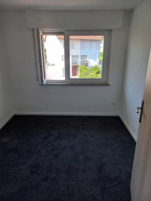 Gepflegte 3‑Zimmer Wohnung mit Balkon in Niefern-Öschelbronn