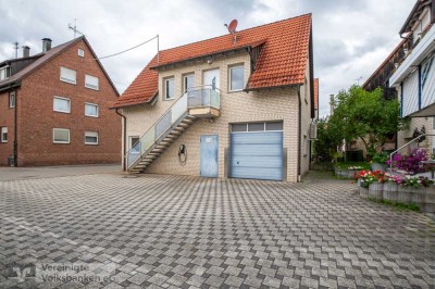 Autoliebhaber aufgepasst! Kleines EFH mit 2-Zimmern und großer Garage - Platz für 3 Autos!