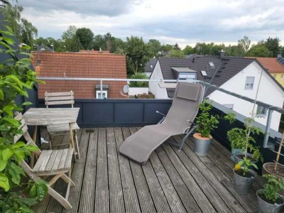 lichtdurchflutete 2 Zimmer-Galerie-Dachgeschosswohnung