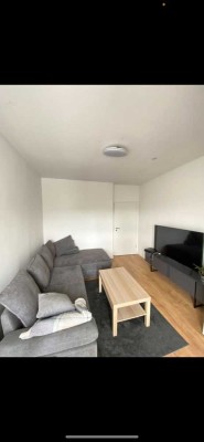 360 € - 45 m² - 2.0 Zi.