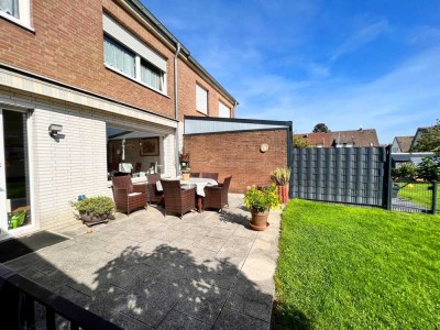 Gepflegtes Reihenmittelhaus mit sonnigem Garten und Garage