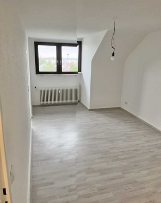 Gemütliche und ruhige 1-Zimmer-Dachgeschosswohnung in Heidelberg-Rohrbach