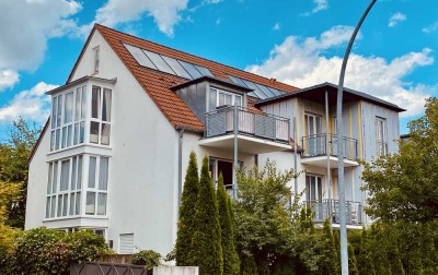 Bezugsfreie, sonnige 3-Zimmer-Eigentumswohnung mit 2 TG-Stellplätze in Innenstadtnähe
