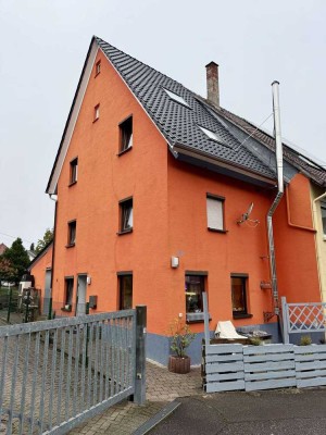 Gemütliches Einfamilienhaus in Gäufelden – modernisiert, gemütlich & bezugsbereit