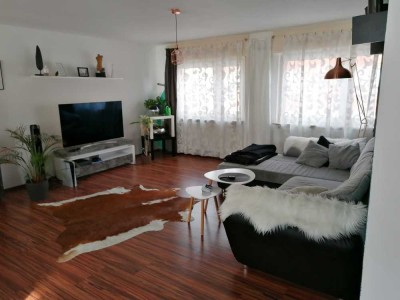 Sanierte Wohnung mit zwei Zimmern und EBK in Villingen-Schwenningen