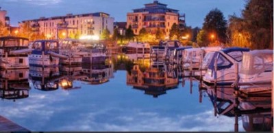 Tolle Lage direkt an der Marina mit Blick in Richtung der Havel