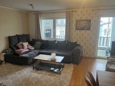 Ansprechende 3-Zimmer-Wohnung mit Balkon und Einbauküche in Altenkirchen