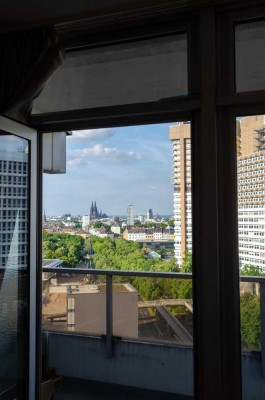 1-Zimmer-Apartment mit Domblick im Uni-Center Köln