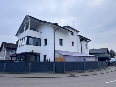 Charmantes Mehrfamilienhaus mit 3 Einheiten - Top Zustand !