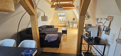 Charmante 5-Zimmer Maisonette-Dachgeschosswohnung mit großzügigem Wohnkonzept in Leverkusen-Opladen