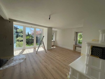 Eine Garten-Wohnung so groß wie ein Haus! Frisch saniert in ruhiger Traumlage Ebersberg!