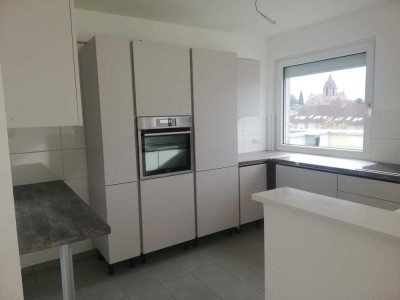 3,5 Zi. Penthouse Wohnung mit Skylineblick in Frankfurt Oberrad