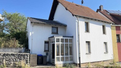 Sanierungsbedürftiges Einfamilienhaus in Bliesransbach