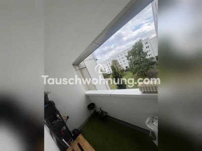 Tauschwohnung: Helle 3-Zimmer-Wohnung mit Balkon, Tausch ab Dezember