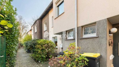 Attraktives Reihenmittelhaus mit 5 Zimmern, Terrasse und Garage in Essen