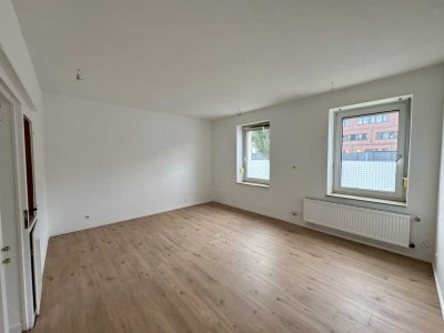 Frisch sanierte 2-Zimmer Wohnung mit neuem Bad und Innenhofnutzung in Mönchengladbach-Eicken