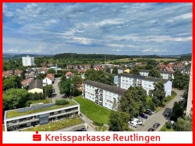 Gut geschnittene 4-Zimmer-Wohnung mit Einzelgarage  und herrlichem Ausblick