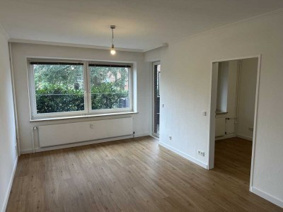 Helle, renovierte und ruhige 2-Zimmer Wohnung mit Loggia und EBK in Walsrode
