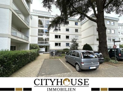 CITYHOUSE: Barrierefreie Wohnung mit überdachtem Balkon, PKW-Außenstellplatz & direkter Rheinlage!