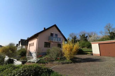 Provisionsfrei: 1-2FH, freistehend, Balkon, Terrasse, großer Garten, 2 Garagen, Feldrandlage,...
