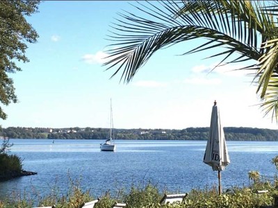 Wunderschöne 4-Zimmer-Maisonettewohnung mit traumhaftem Seeblick in Leezen-Rampe
